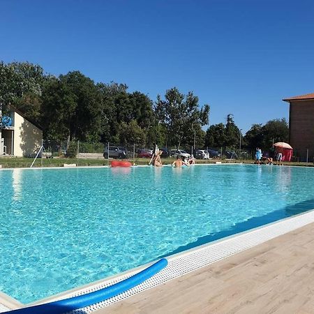 Apartamento Residance Il Piviere App 37 Calambrone Exterior foto